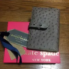 未使用 限定品 ケイトスペード パスポート ケース