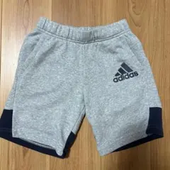 【adidas】 スウェットショートパンツ グレー　140