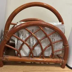 ラタン マガジンラック