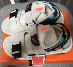 Item thumbnail for item a94b92cf-a455-41bd-828b-2e93d754a88f