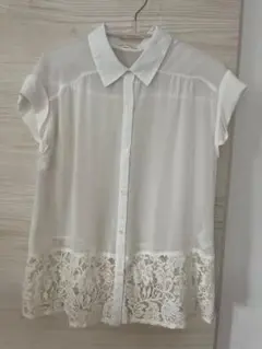 BE RADIANCE ホワイト シフォン シャツ レース裾 半袖