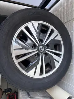 日産セレナC27純正ホイール 195/65R15 TOYOタイヤ 2025年製 日産セレナC27純正ホイール 195/65R15 TOYOタイヤ 2025年製 - メルカリ