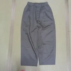 NARU♥ノッポパンツ新品未使用　カーキ色のサムネイル