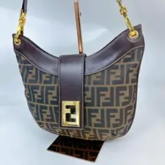 FENDI フェンディ　ズッカ柄　キャンバス　レザー　ワンショルダーバッグ　正規