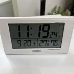 SEIKO デジタル置時計 ホワイト