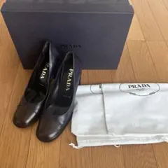 美品Pradaプラダブラックグレーヒール付きモカシンパンプス36.5 - メルカリ
