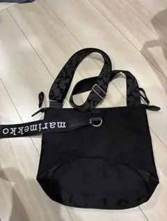 新品】 marimekko ジップ トップ バックパック ウニッコ チャーム