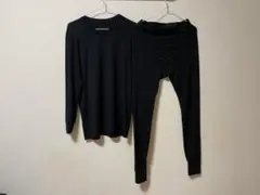 UNIQLO　ヒートテック 長袖トップスとレギンスセット