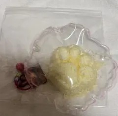 taonini スクイーズ 小サイズ サクサク肉球のサムネイル