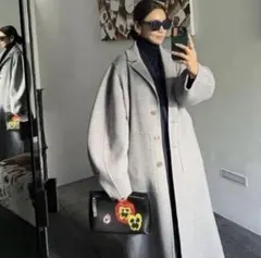 ［完売品］LOEWE サーキュラースリーブ ベルテッドコート　ウール　カシミヤのサムネイル