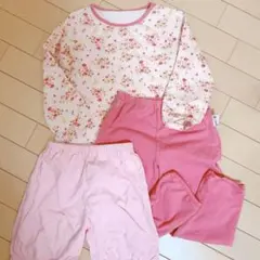 ユニクロ　花柄 パジャマセットとおまけのパンツ