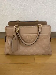 Item thumbnail for item 2654ce84-5af2-483f-b761-15275453ec7d