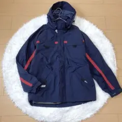 Item thumbnail for item a9ce7404-7b48-4670-b782-c795b47315a5