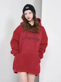 Darich グラフィックスタッズフーディーのサムネイル