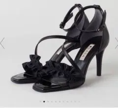 【最終値下げ】♡DIANA サテンフリルサンダル♡