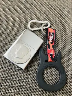 ギターシェイプ　Zepp カラビナ ペットボトルホルダー ドリンクホルダーのサムネイル
