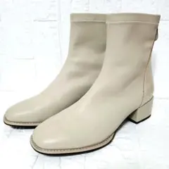 イ*様 未使用級✨️HIMIKOヒミコ 型押しストレッチレザースクエアトゥバックのサムネイル