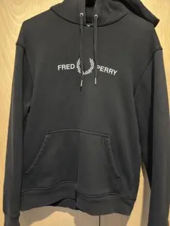 FRED PERRY ブラック パーカー