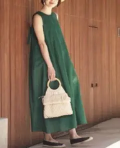 値下げ】TOLIGHT×JOURNALSTANDARDフラワーキルトワンピース - メルカリ