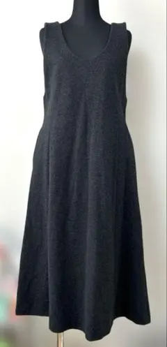 ユニクロ ブラッシュドジャージージャンパースカート ストレッチ