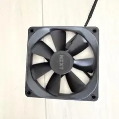 NZXT 120mm PCケースファン 3個セットのサムネイル