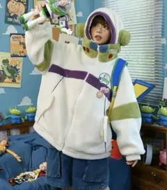 ディズニー ♡ トイストーリー バズライトイヤー フリースジャケット