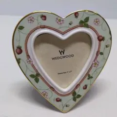 WEDGWOOD ウェッジウッドワイルドストロベリー フォトフレーム ハート型