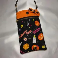 【在庫処分】スマホポーチ　ハンドメイドスマホポーチ　ポーチ　ハロウィン柄