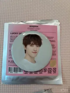2025年最新】seventeen ディノ 缶バッジの人気アイテム - メルカリ