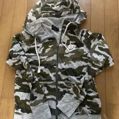 NIKE 迷彩柄パーカー Mサイズ
