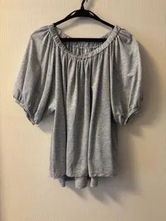 美品 Cloth＆Cross バルーンスリーブVネックブラウス ハグオーワー