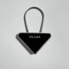 値下げ PRADA プラダ キーリング チャーム 三角