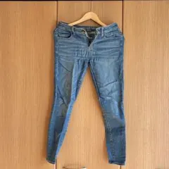 American Eagle スキニージーンズ
