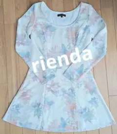 rienda フラワープリント ワンピース