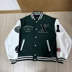 エクストララージスタジャン
