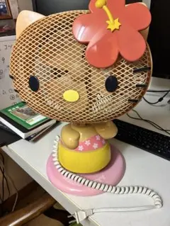 ハローキティ クリップ扇風機 DPM-185KT - メルカリ