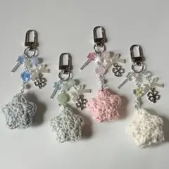 No.157編み物 星 チャーム ビーズキーホルダー ブルー ウィッシュコア