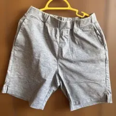 UNIQLO キッズ グレー ハーフパンツ