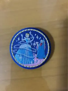 Item thumbnail for item 62933cda-0906-46d1-a980-ef60dde8ec7b