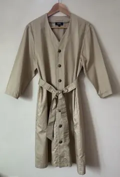 【美品】A.P.C.シャツワンピース　綿麻ベージュ36のサムネイル
