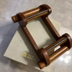 Item thumbnail for item 1d833b29-b173-4384-88a2-6e33a1f565b2