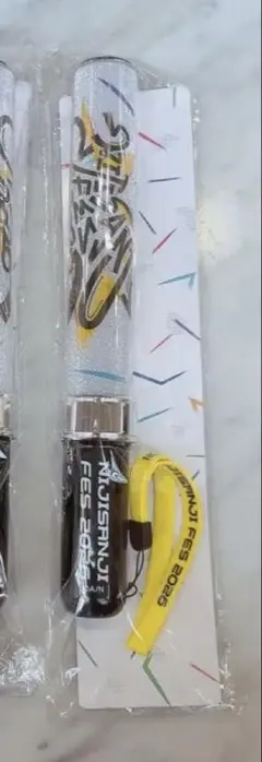 新品未開封】にじフェス2026ペンライト おまけ付き - メルカリ