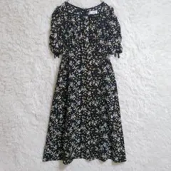 index インデックス花柄 スクエアネック フレアワンピース 半袖 M