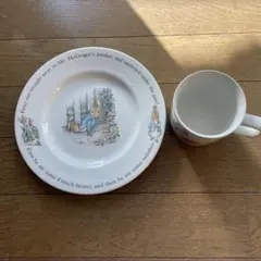 ピーターラビット 食器セット プレートとマグカップ