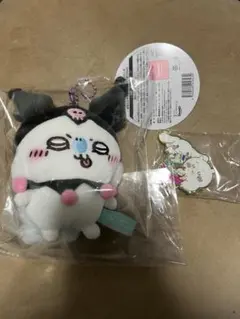 ちいかわ サンリオ ぷちミニフードマスコット モモンガ クロミ　ピンズセット