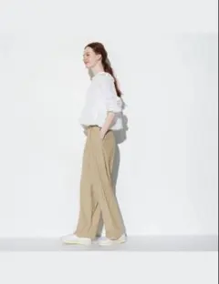 【ユニクロ】ベージュ ワイドパンツ ゴムウエスト　S レディース　エアリズム
