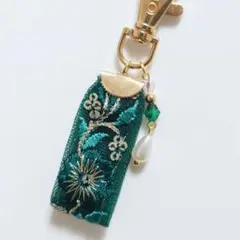 濃緑　インド刺繍リボン　キーホルダーチャーム　ビーズ付き