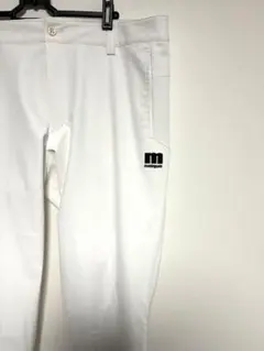 ✨極美品✨　マンシングウェア　パンツ　ゴルフウェア　ワンポイント　ホワイト　92