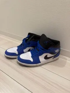 NIKE AIR JORDAN 1 MID スニーカー ブルー ホワイトのサムネイル