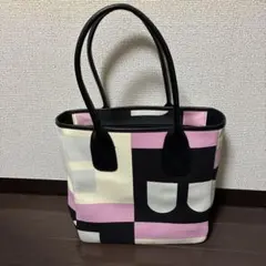 BALLY バリー トートバッグ 幾何学柄 ブラック ピンク ホワイトのサムネイル